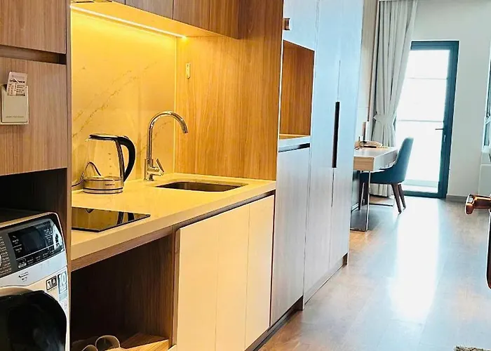 A La Carte Sea View With Balcony *
